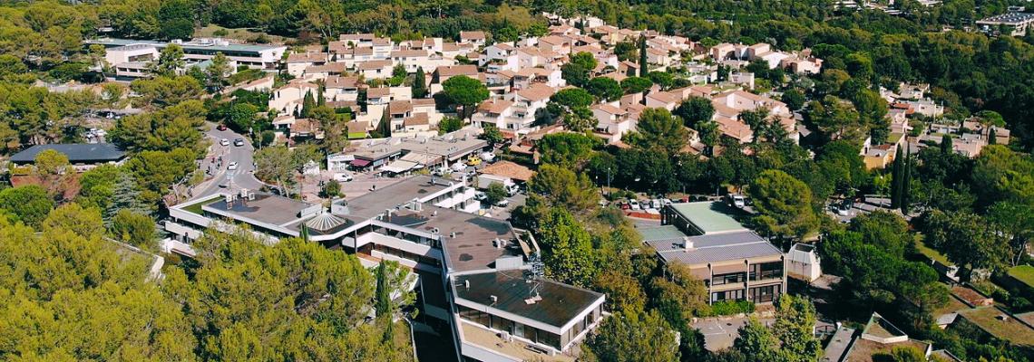 Vos produits, machines et matériel de nettoyage livrés à Valvonne / Sophia-Antipolis